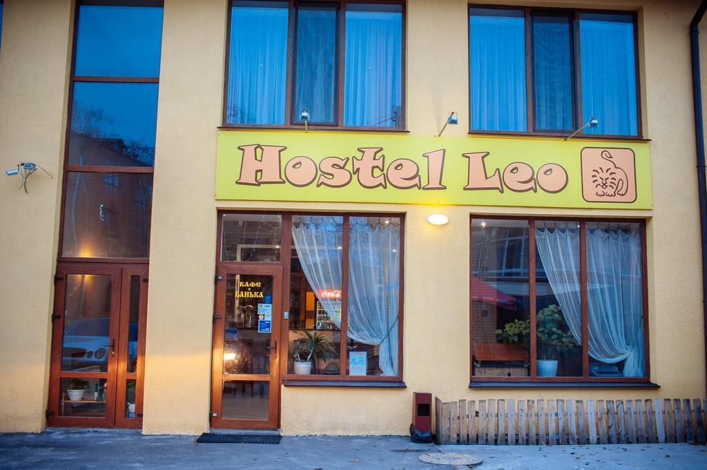 Leo Hostel Chernihiv Luaran gambar